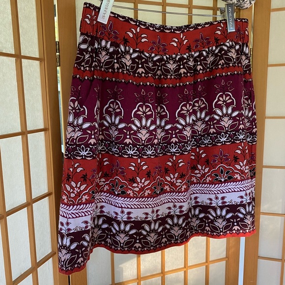 Ann Taylor Loft Linen Blend Batik Floral Print Mini Skirt.SZ M - Picture 3 of 10